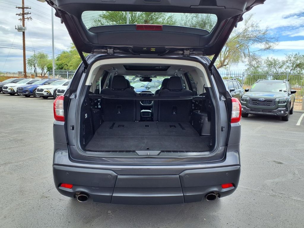 used 2023 Subaru Ascent car, priced at $34,000