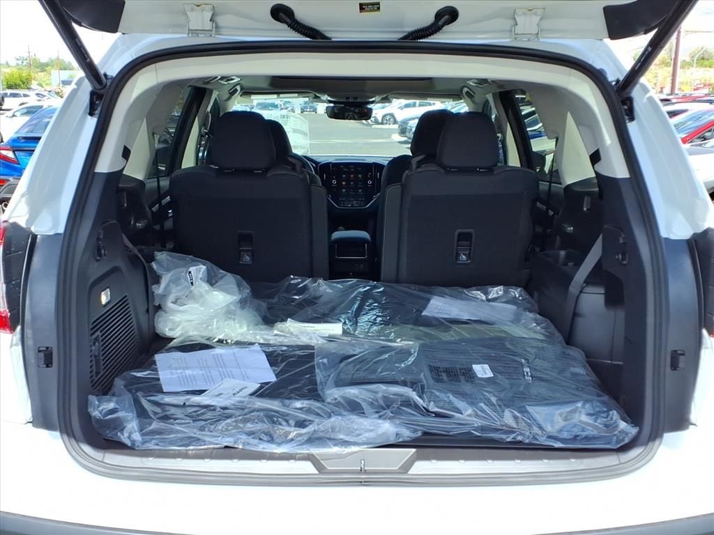 new 2025 Subaru Ascent car, priced at $46,419