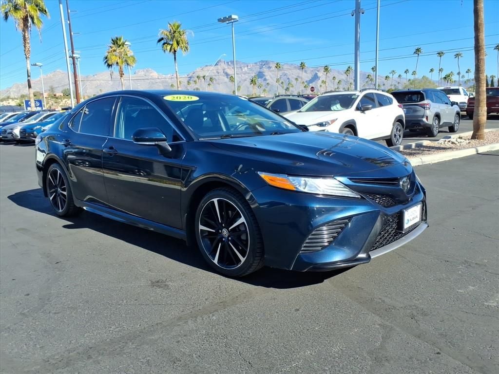 2020 Toyota Camry XSE's photo