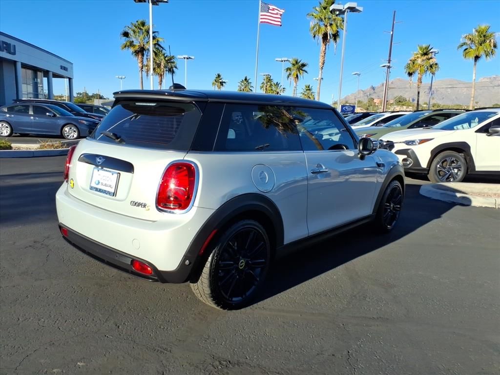 used 2022 MINI Electric Hardtop 2 Door car, priced at $15,000