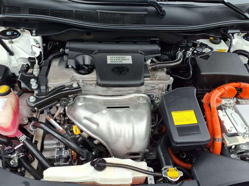 used 2013 Toyota Camry Hybrid car, priced at $10,750