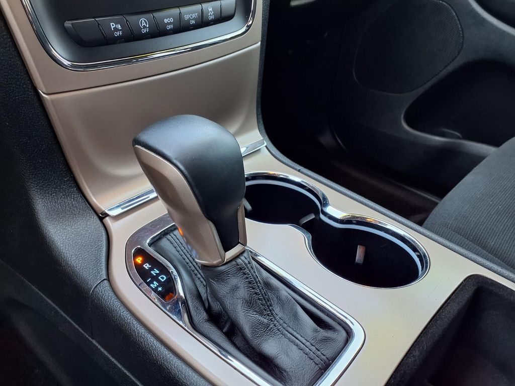 used 2017 Jeep Grand Cherokee car, priced at $8,750