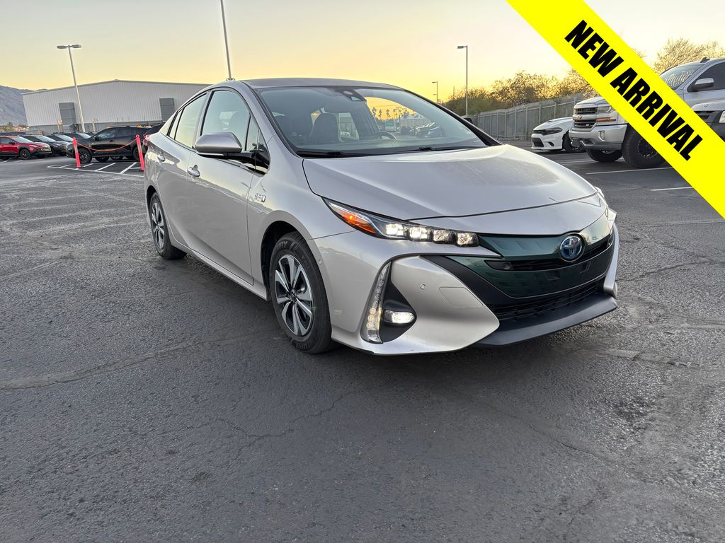 2018 Toyota Prius Prime Advanced's photo