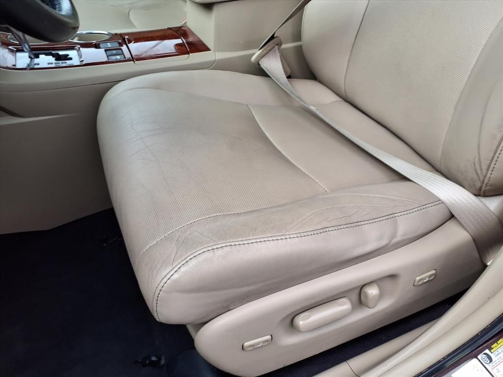 used 2012 Toyota Highlander car, priced at $15,000