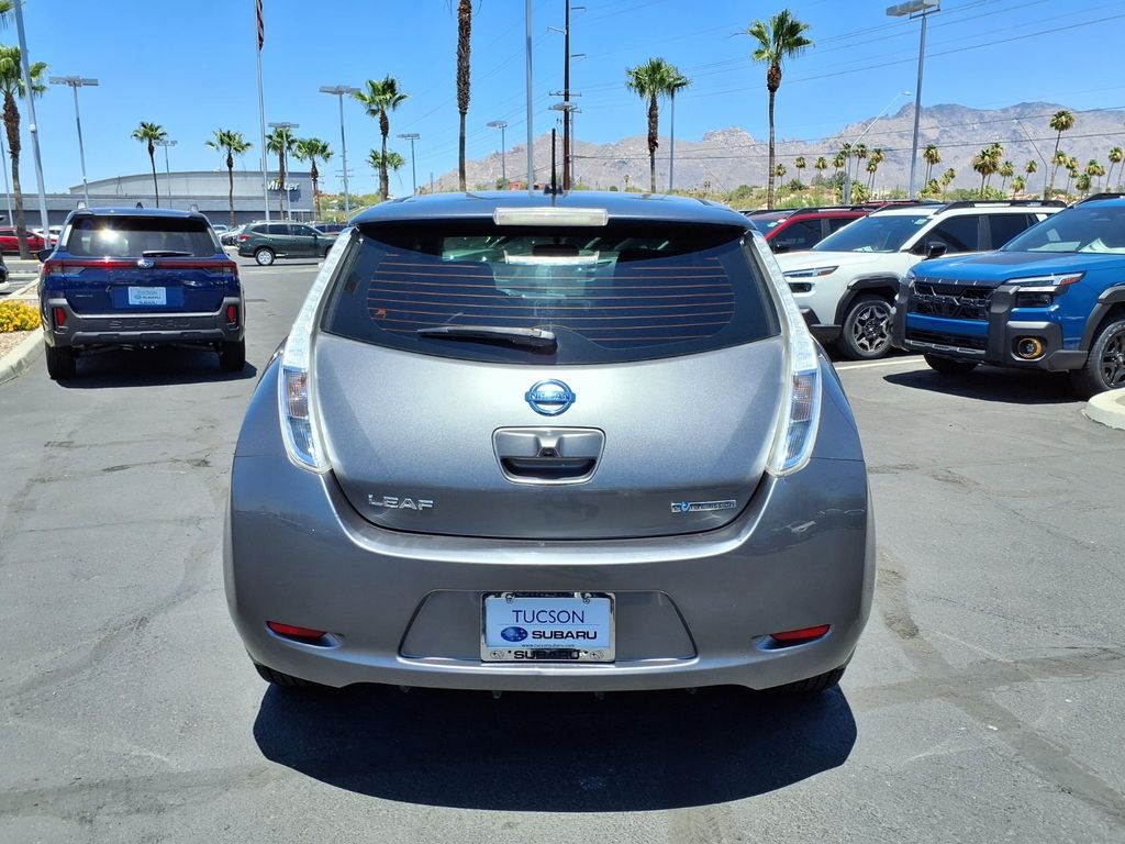used 2016 Nissan Leaf car, priced at $6,000