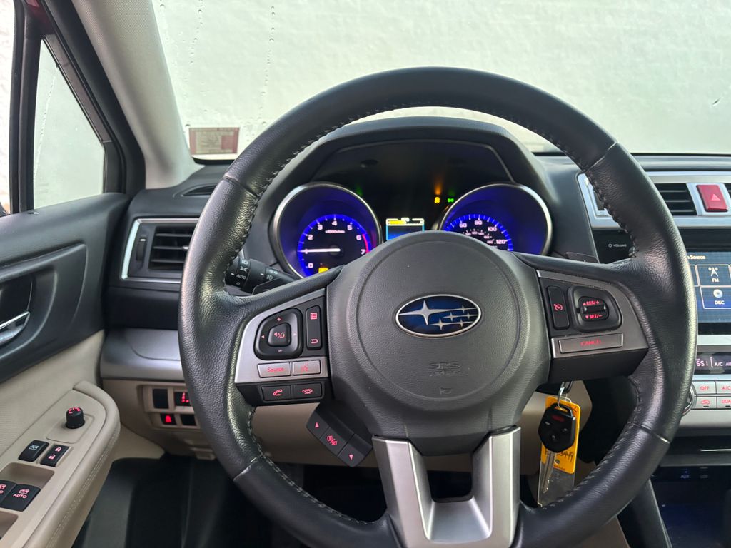 2015 Subaru Outback 2.5i Premium photo 3