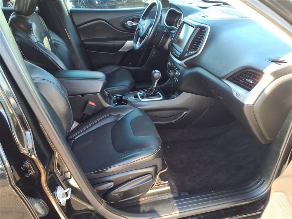 used 2018 Jeep Cherokee car, priced at $12,000