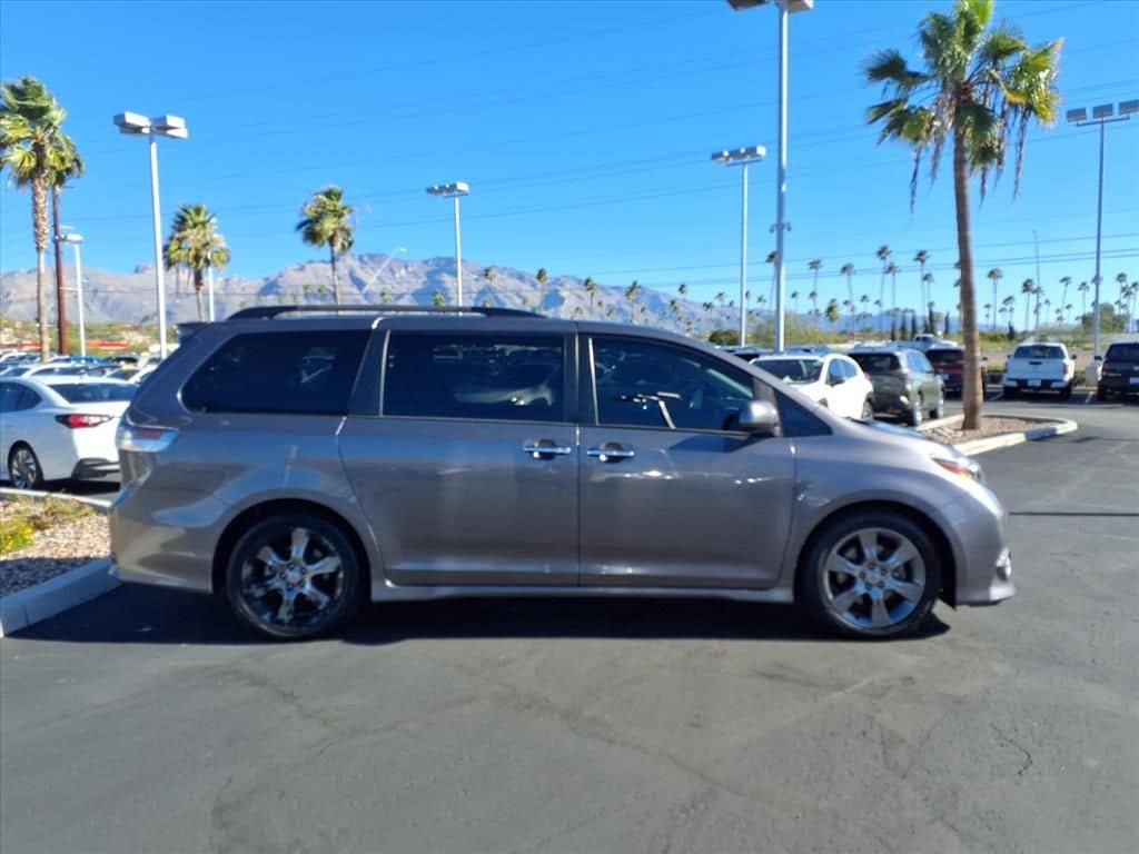 used 2016 Toyota Sienna car, priced at $13,750