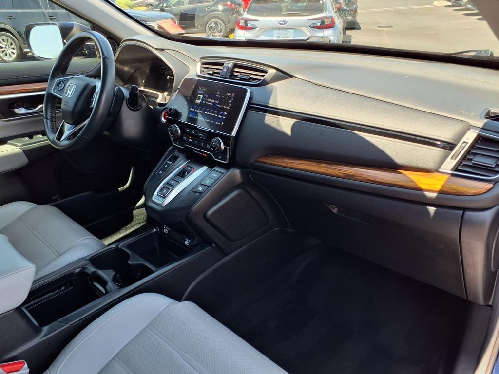 used 2022 Honda CR-V Hybrid car, priced at $28,000