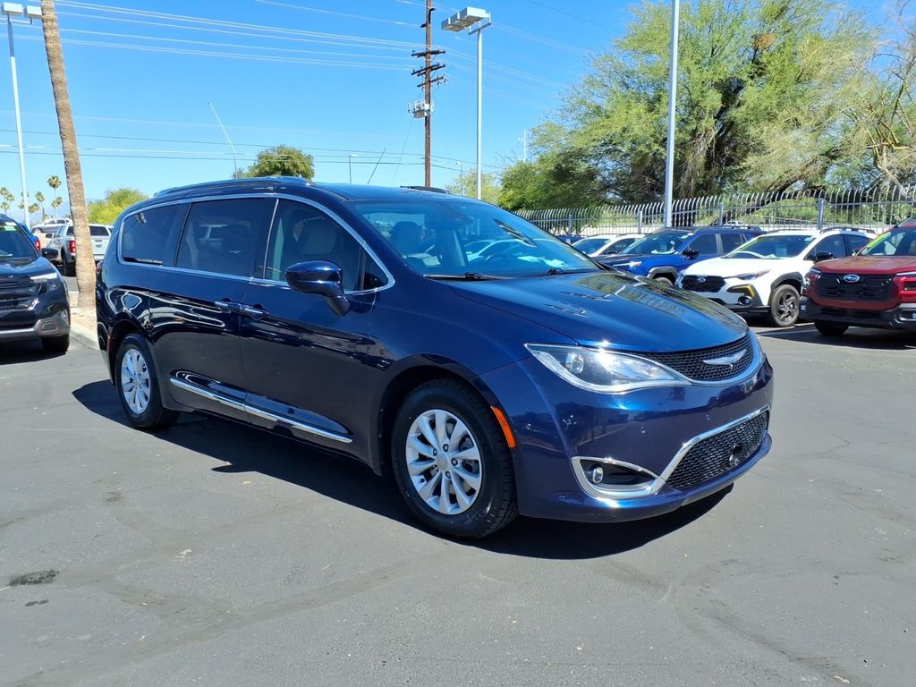 used 2018 Chrysler Pacifica car, priced at $16,500