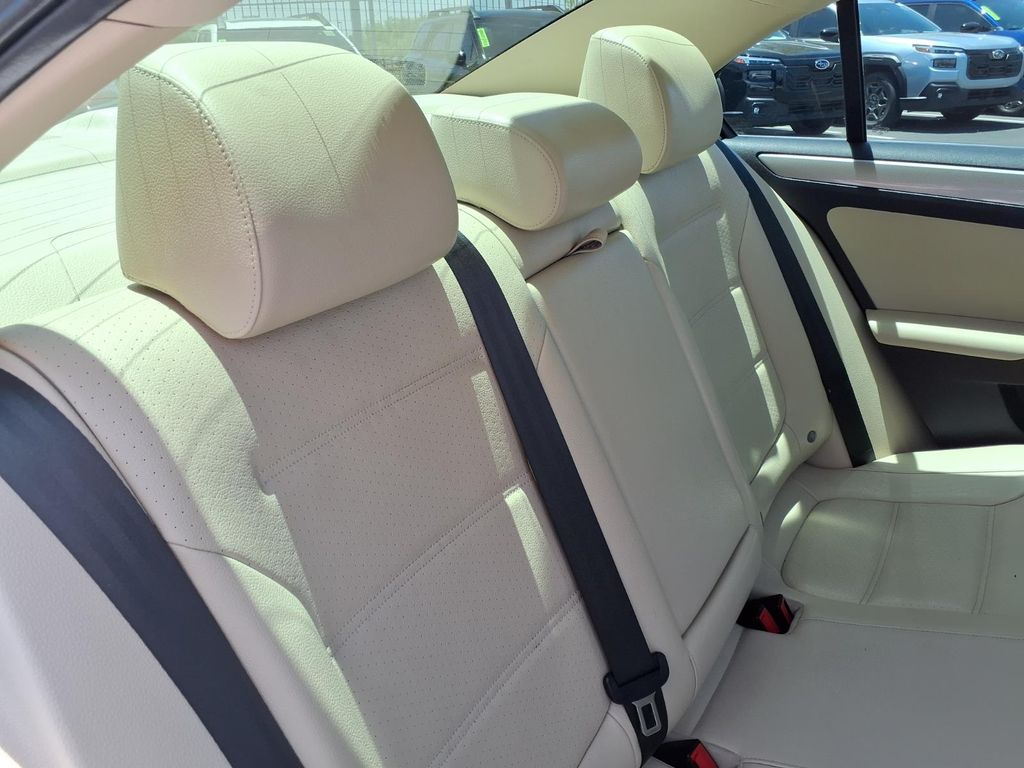 used 2017 Volkswagen Jetta car, priced at $10,500
