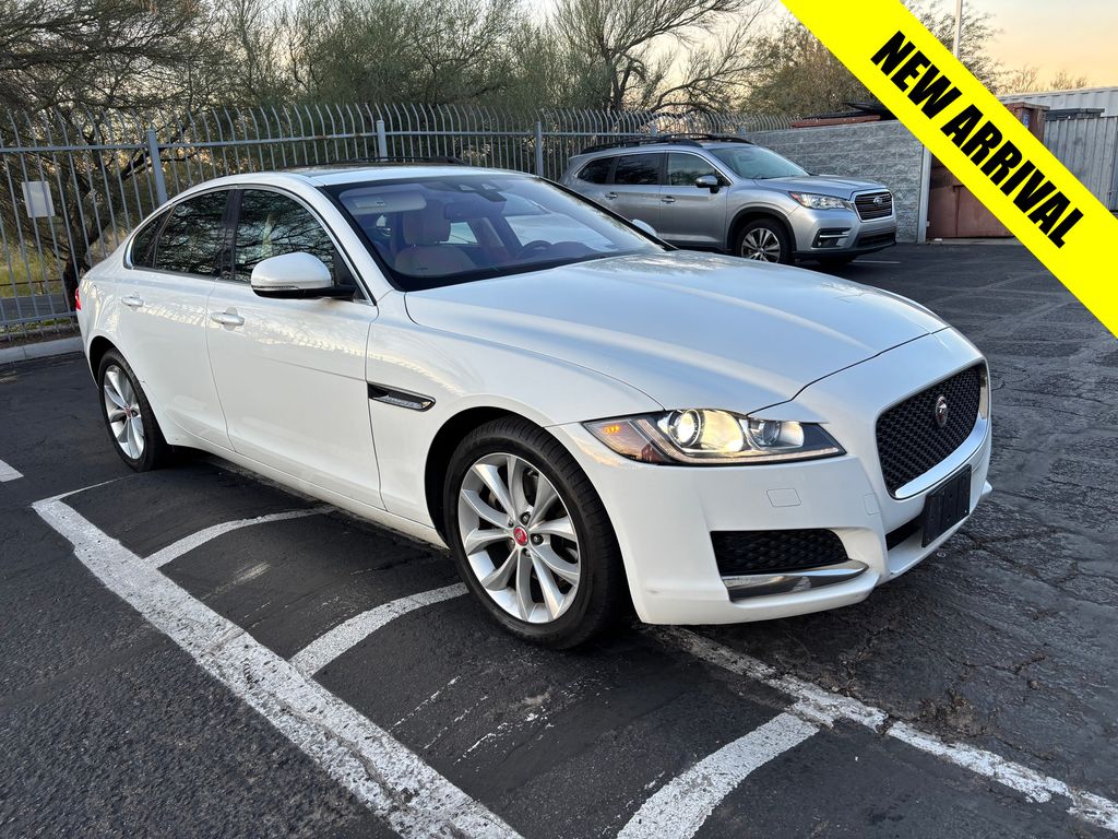 2018 Jaguar XF Premium