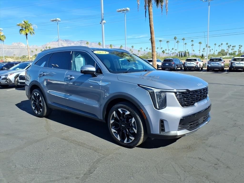 2024 Kia Sorento SX's photo