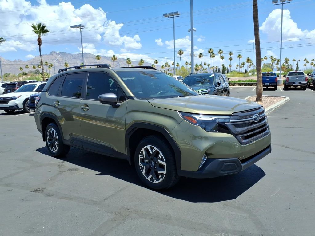2026 Subaru Forester Premium's photo