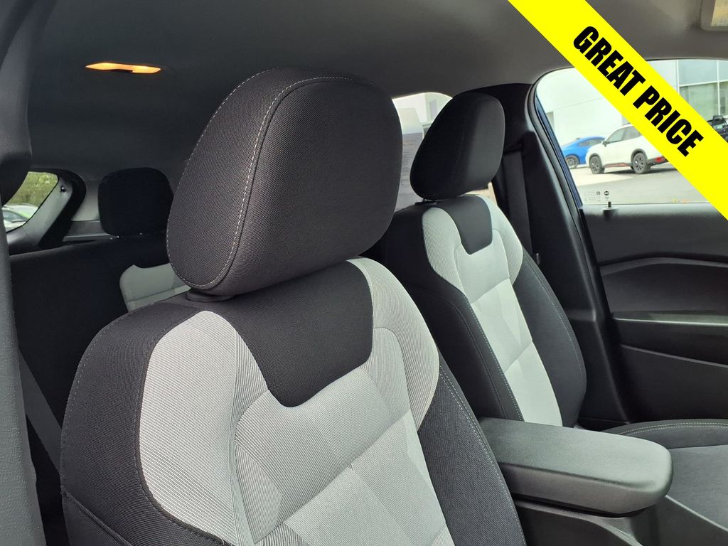 used 2024 Chevrolet Trax car, priced at $19,000