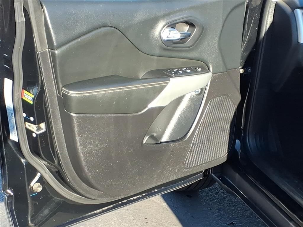 used 2018 Jeep Cherokee car, priced at $12,000