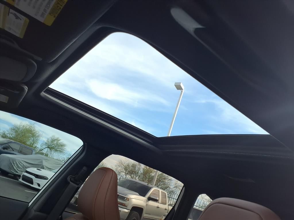 2026 Subaru Forester Touring photo 2