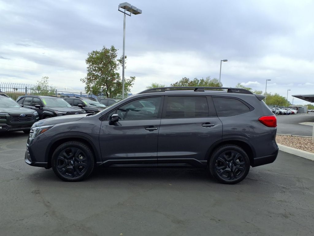used 2023 Subaru Ascent car, priced at $34,000