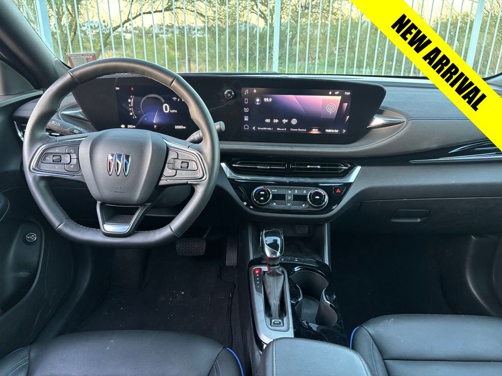 used 2025 Buick Envista car, priced at $24,000