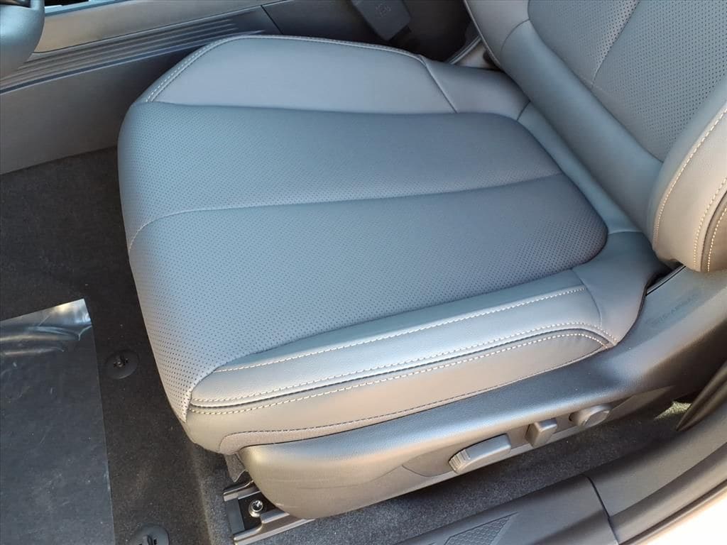 new 2026 Subaru Outback car, priced at $47,014