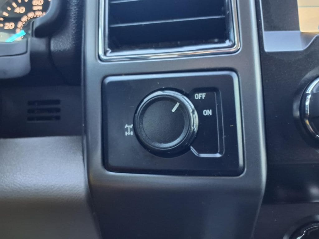 used 2020 Ford F-150 car, priced at $29,500