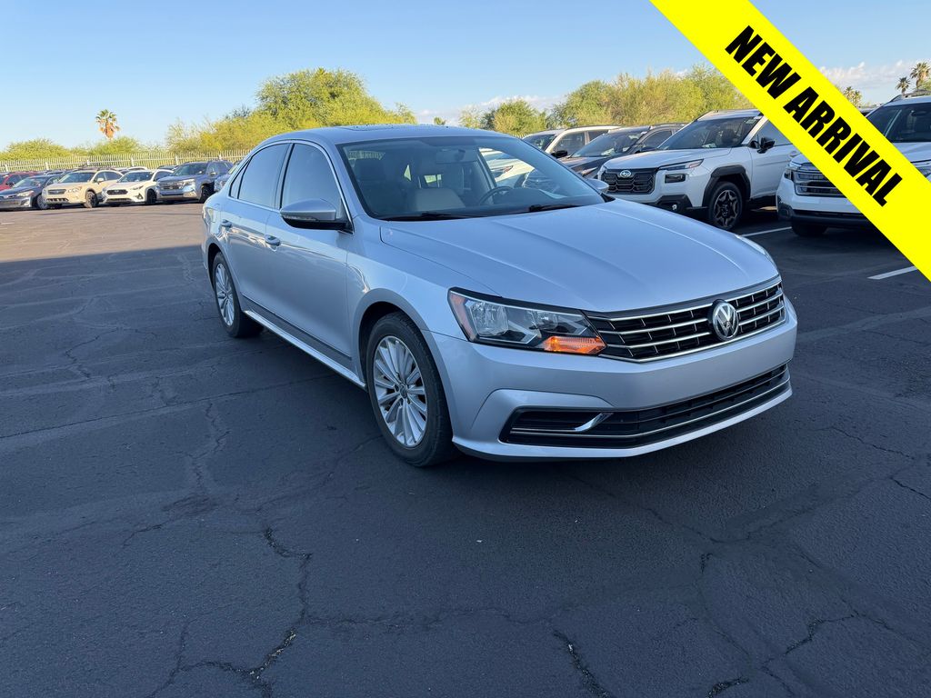 2016 Volkswagen Passat 1.8T SE w/ Techonology Auto PZEV's photo
