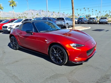 2021 Mazda MX-5 Club Convertible
