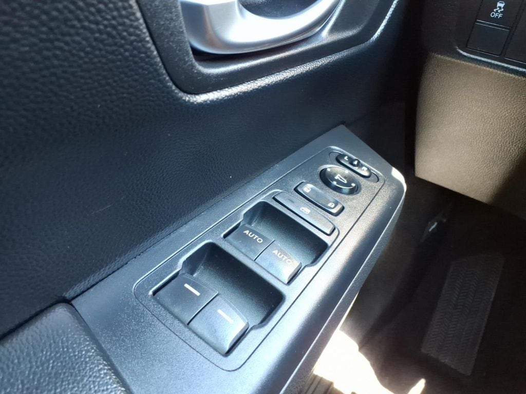 used 2024 Honda CR-V Hybrid car, priced at $33,500