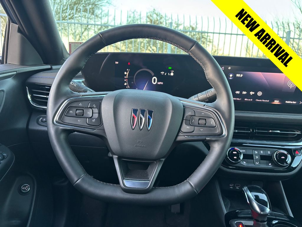 used 2025 Buick Envista car, priced at $24,000
