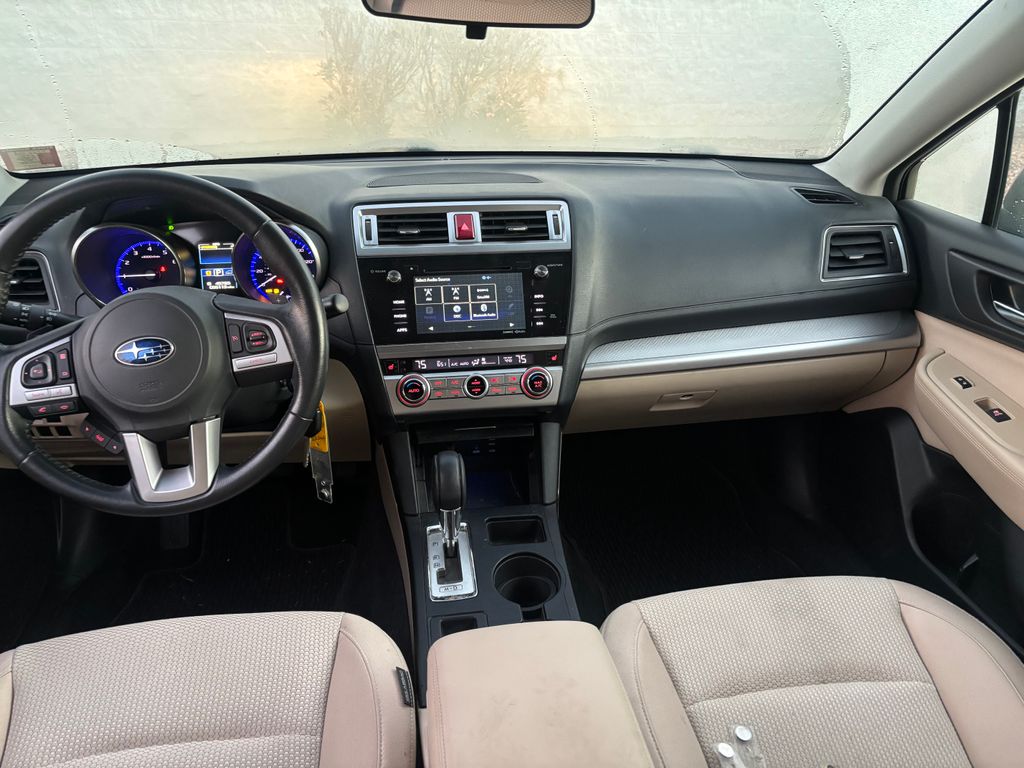 2015 Subaru Outback 2.5i Premium photo 2