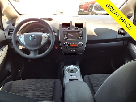 2016 Nissan LEAF S Hatchback