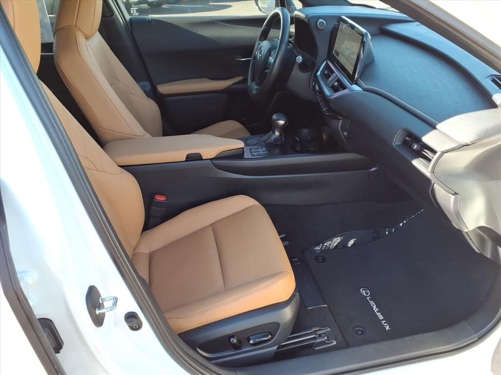 used 2024 Lexus UX 250h car, priced at $33,000