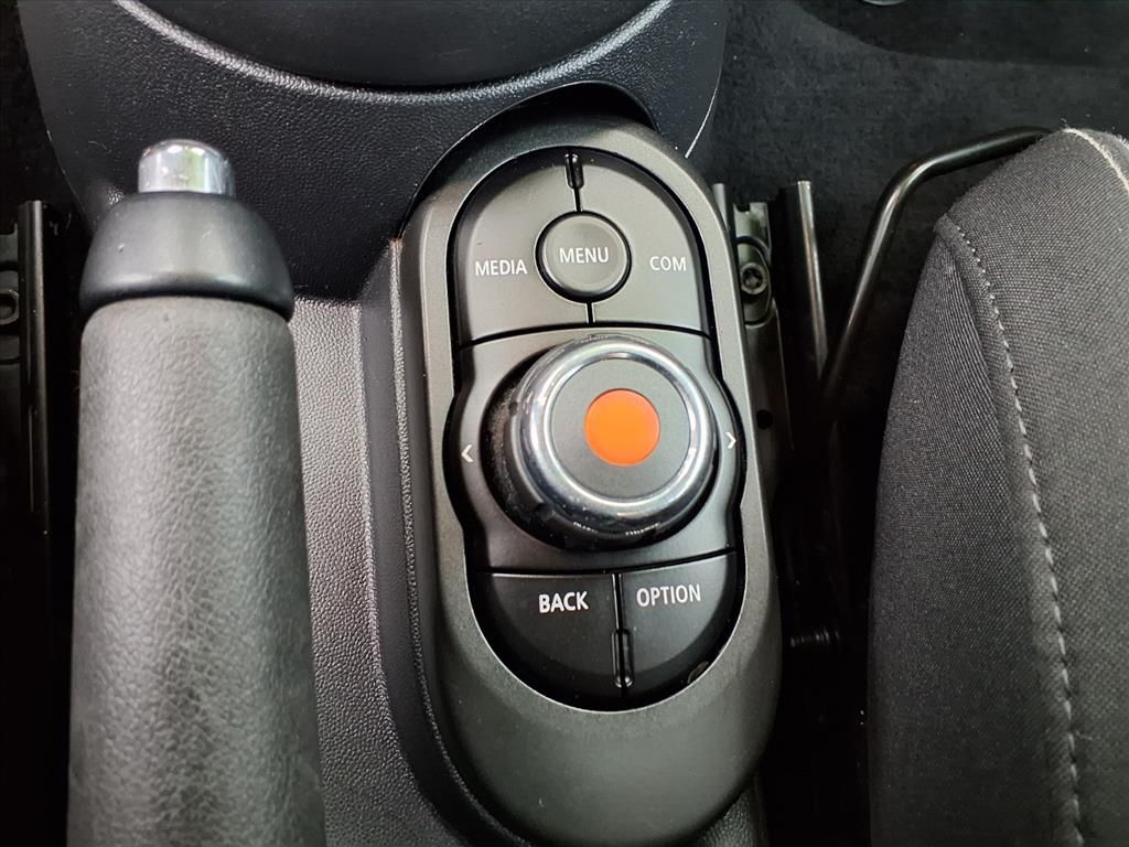 used 2020 MINI Hardtop 2 Door car, priced at $21,750