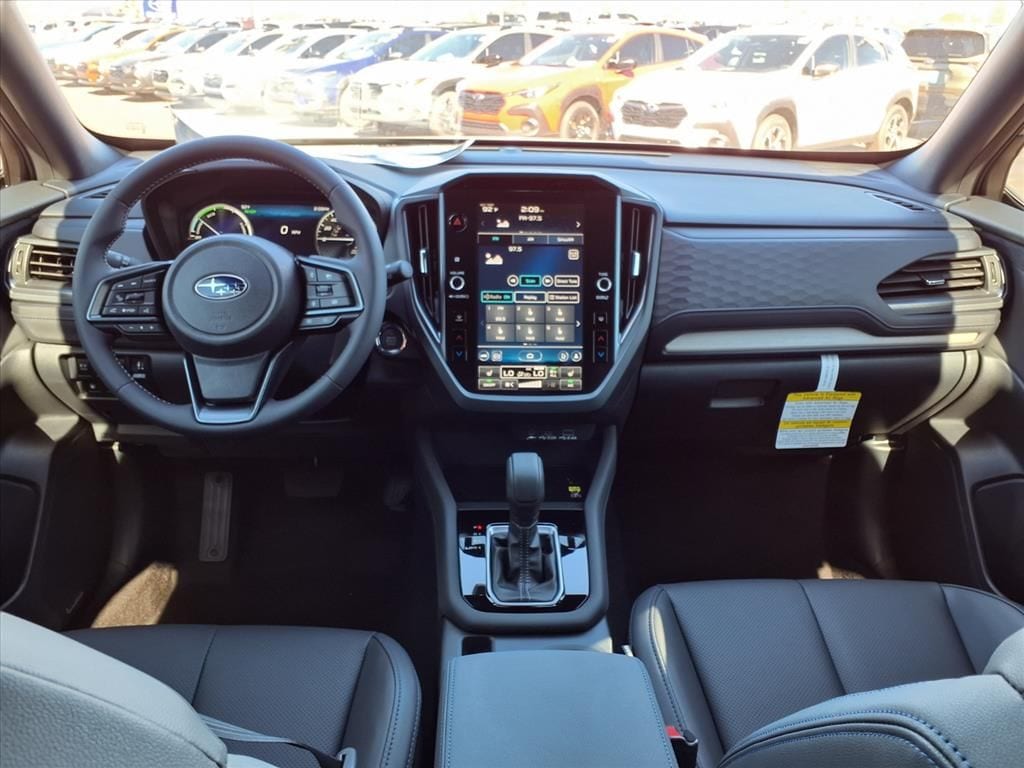 New 2025 Subaru Forester Hybrid Limited SUV