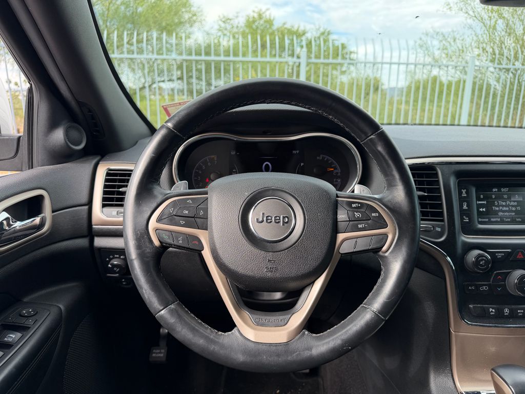 used 2017 Jeep Grand Cherokee car, priced at $9,500