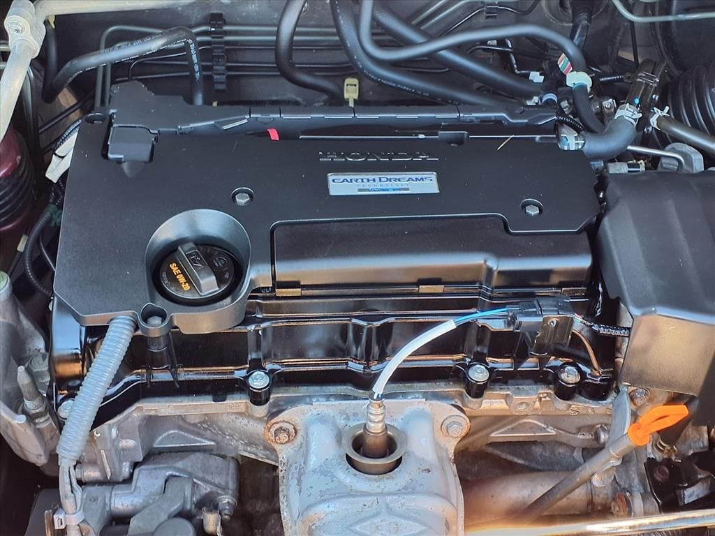 used 2016 Honda CR-V car, priced at $14,000