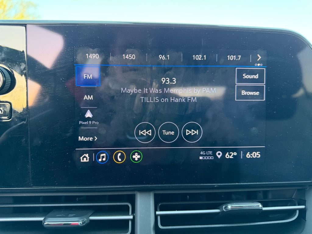 used 2024 Chevrolet Trax car, priced at $21,000