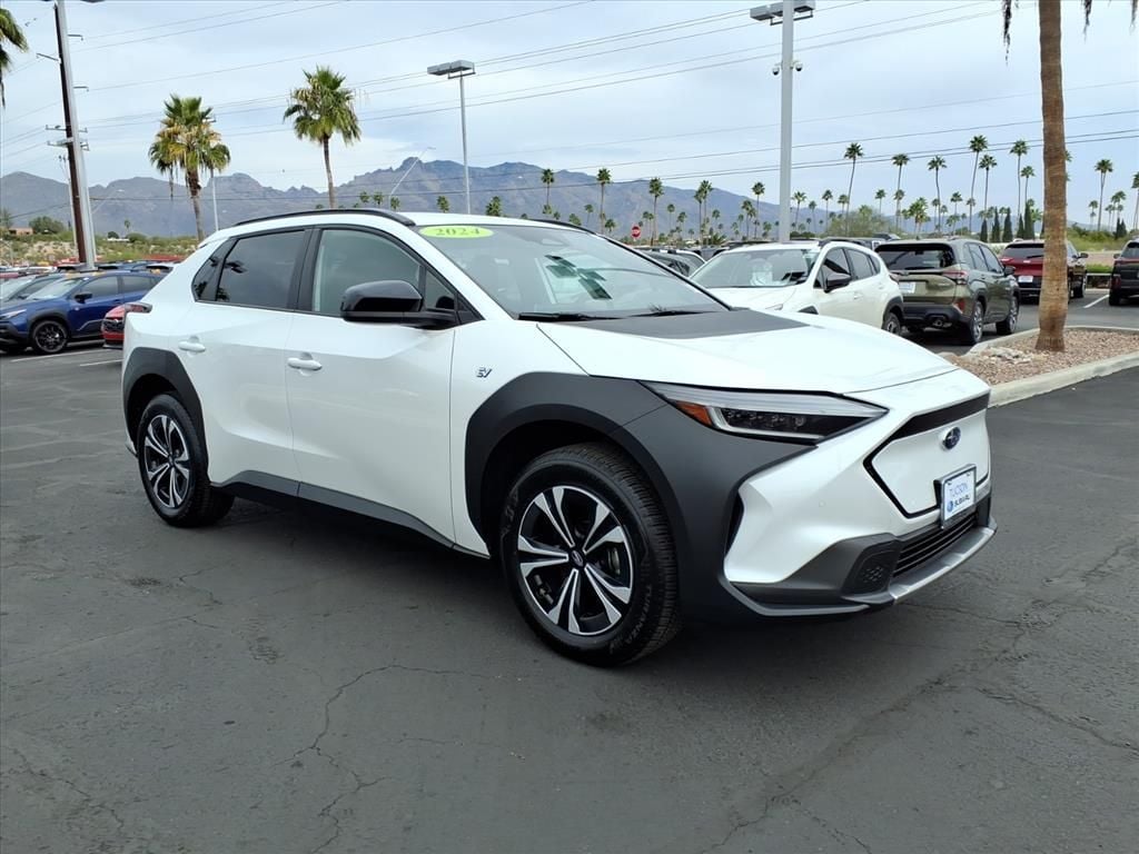 2024 Subaru Solterra Premium's photo