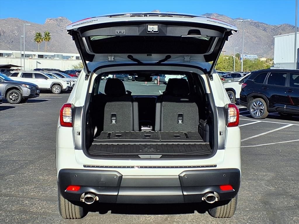 new 2026 Subaru Ascent car, priced at $43,198
