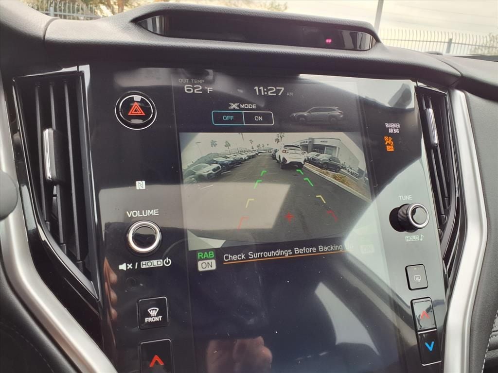 2023 Subaru Outback Limited XT photo 3