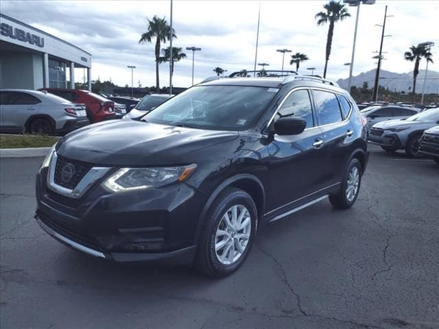 Used 2018 Nissan Rogue SV with VIN KNMAT2MT8JP506776 for sale in Tucson, AZ