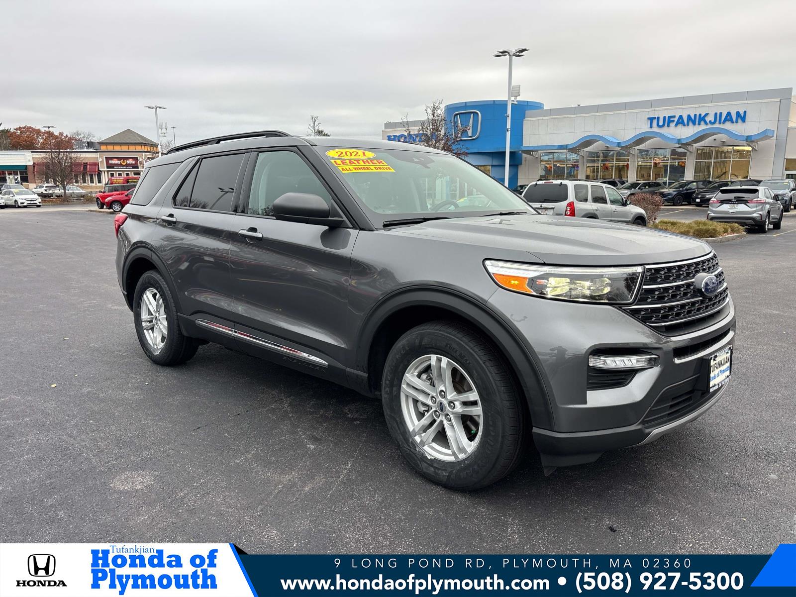 2021 Ford Explorer XLT's photo