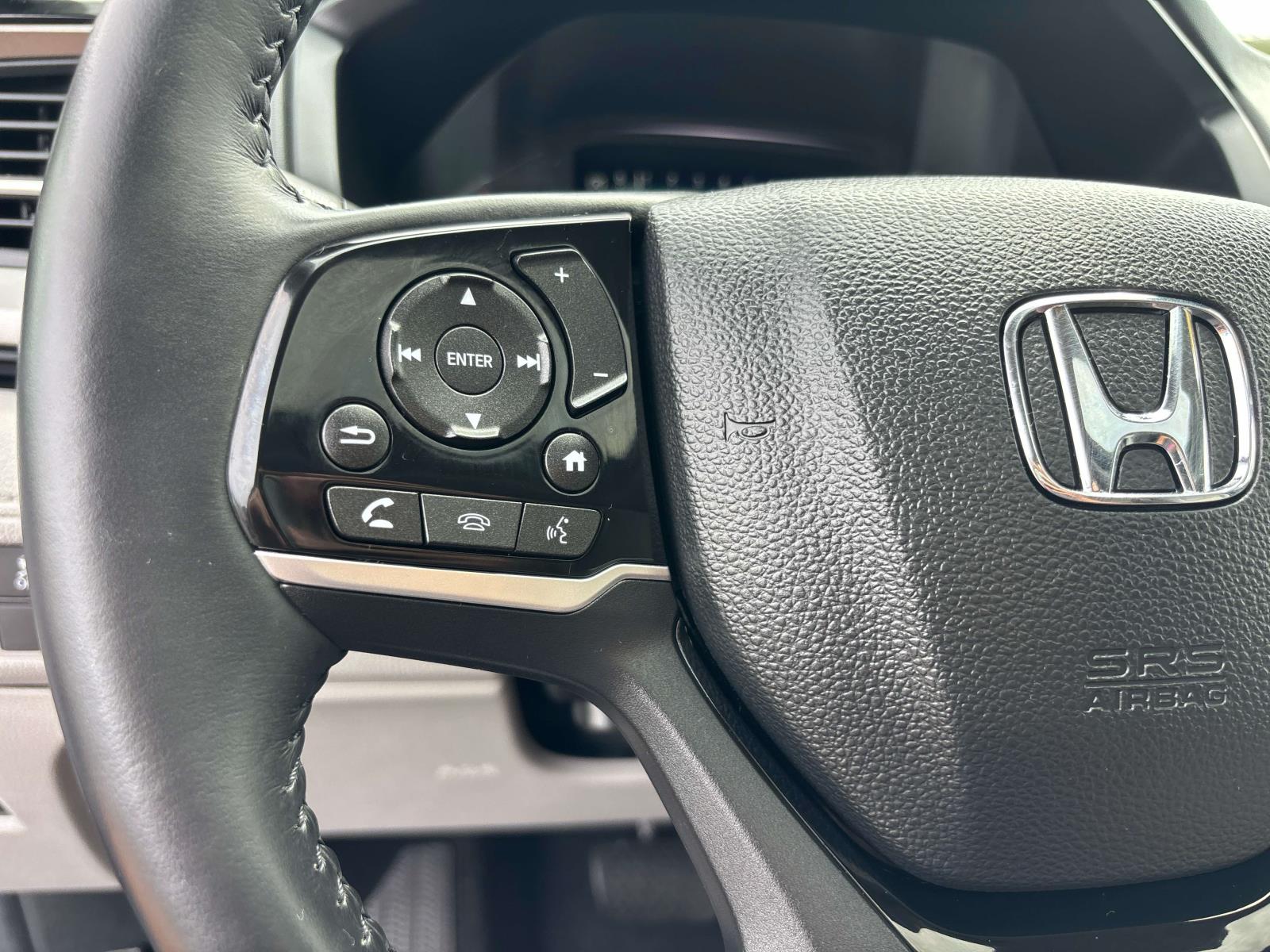 2024 Honda Odyssey Touring - Photo 24