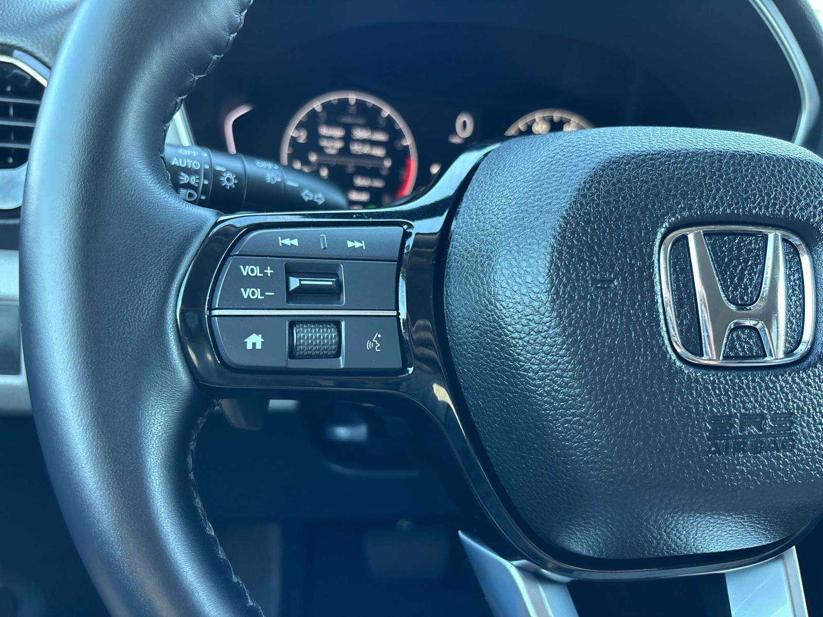 2024 Honda Pilot EX-L - Photo 23