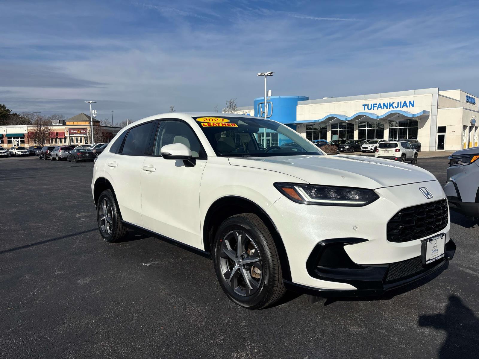 2023 Honda HR-V EX-L's photo