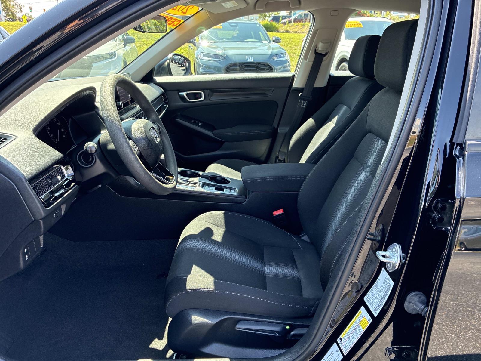 2023 Honda Civic Hatchback LX - Photo 19