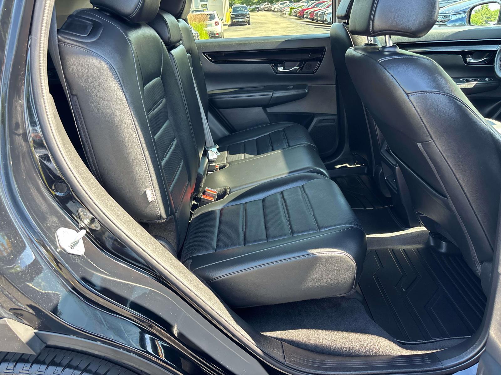 2025 Honda CR-V EX-L - Photo 18