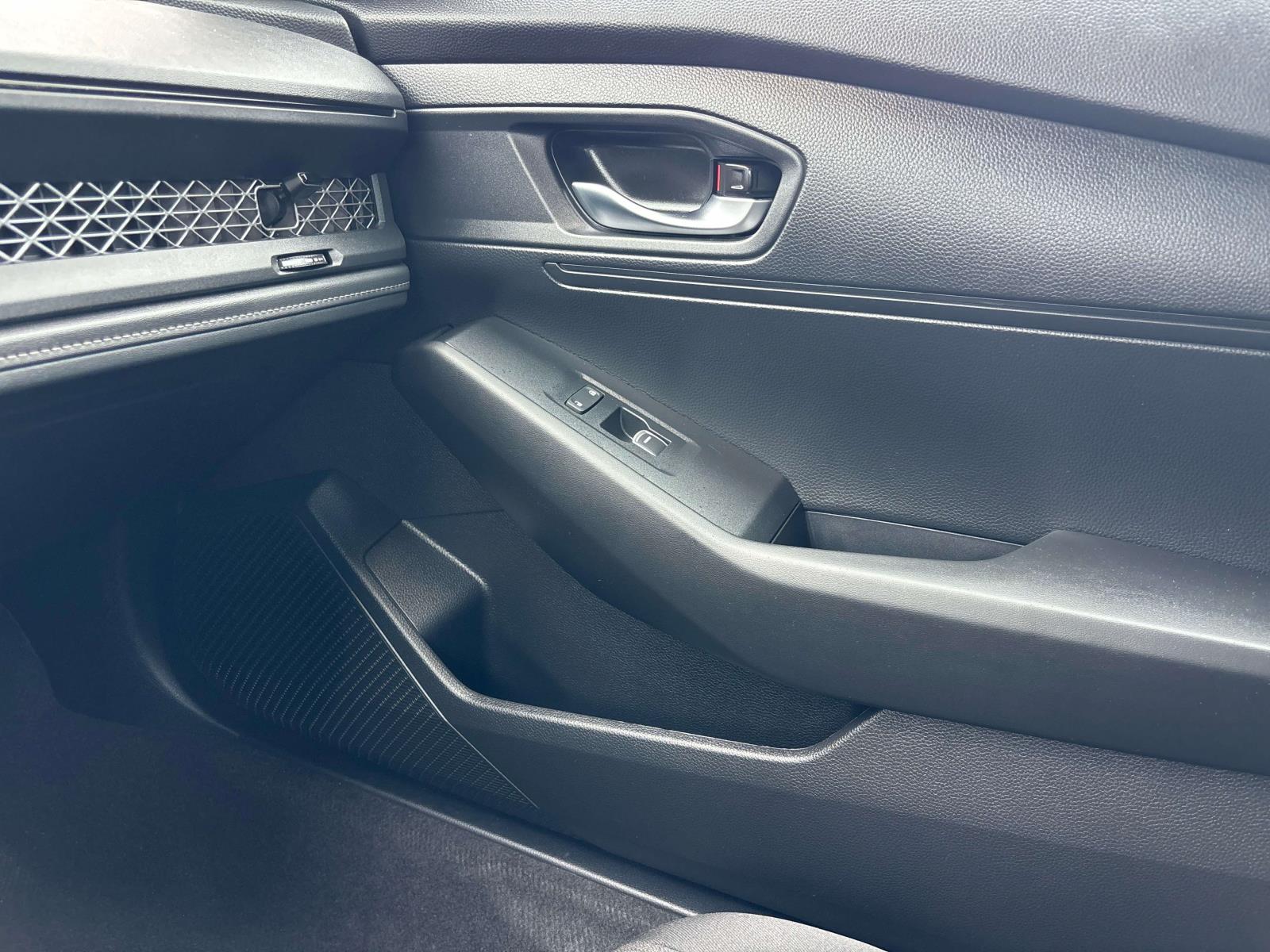 2023 Honda Accord LX - Photo 29