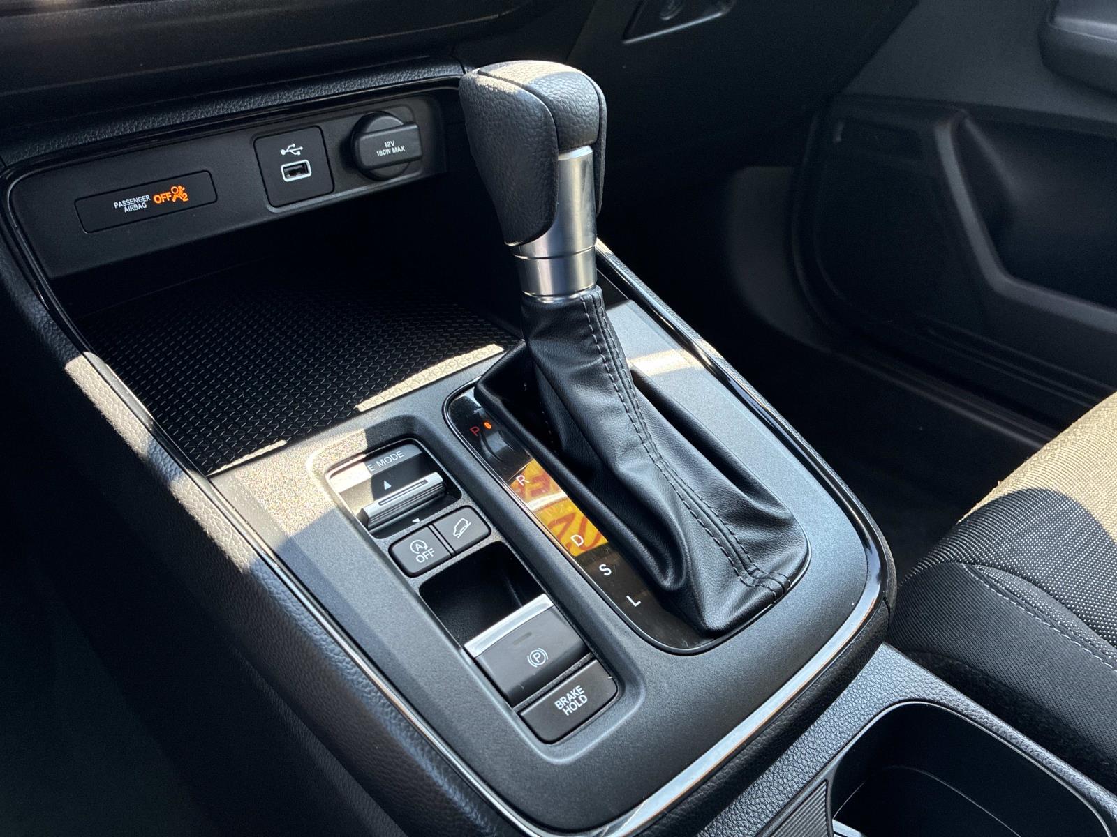 2024 Honda CR-V LX - Photo 28