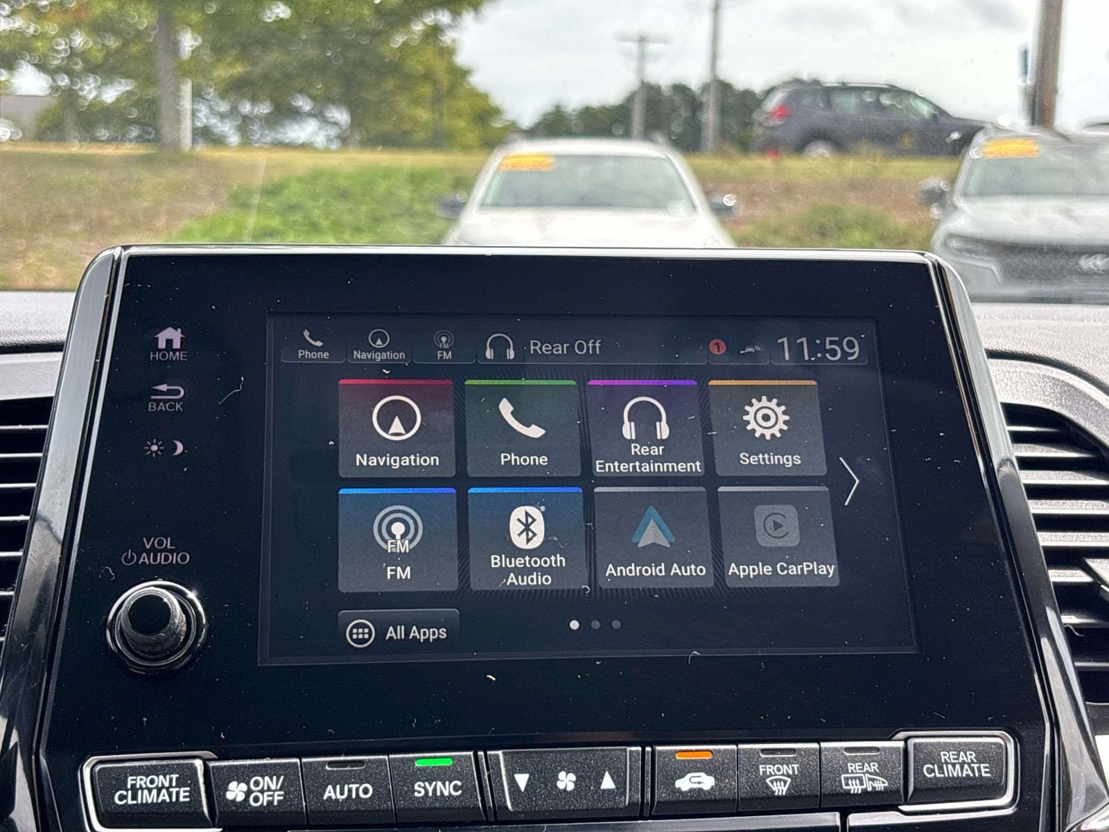 2024 Honda Odyssey Touring - Photo 30